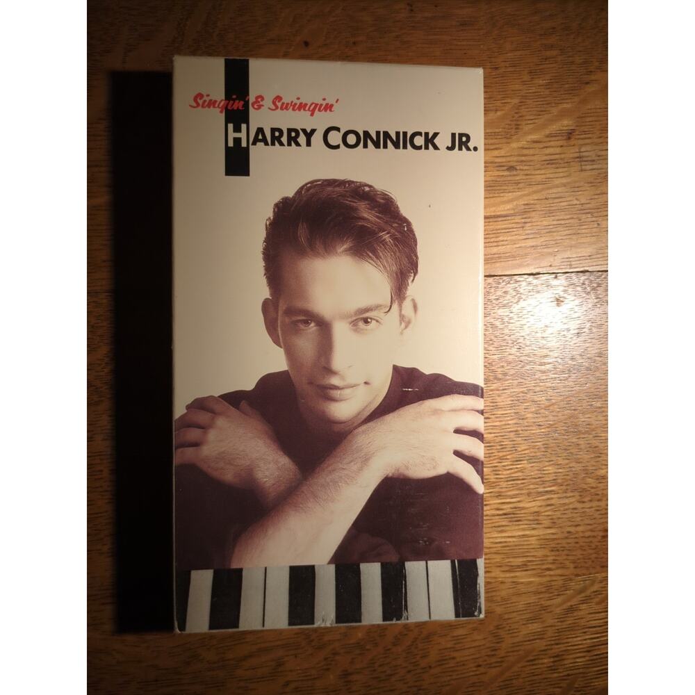 Singin' & Swingin' by Harry Connick, Jr. (VHS, Jul-1990, Sony Music Distribution